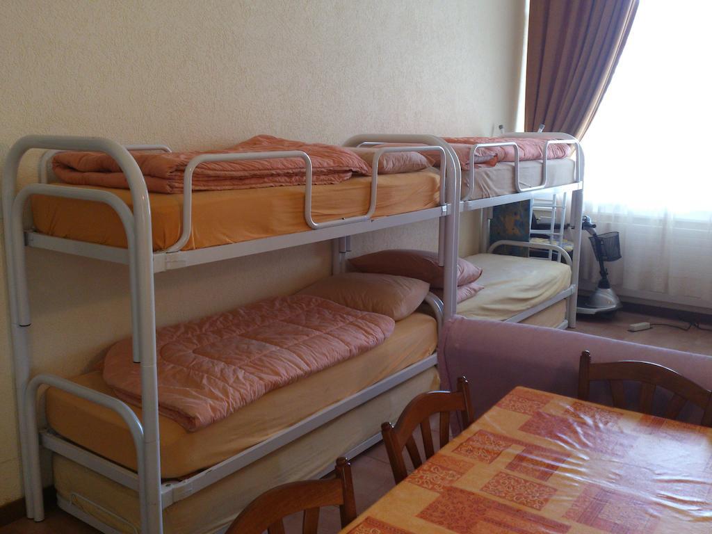 Hebergement Du Pod La Chaux De Fonds Стая снимка