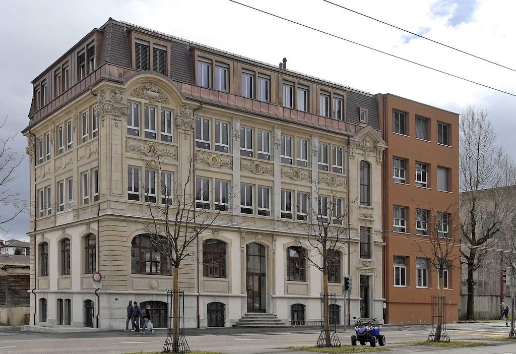 Hebergement Du Pod La Chaux De Fonds Екстериор снимка