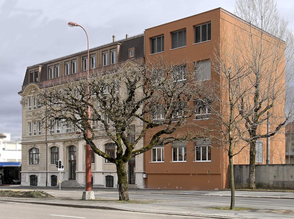 Hebergement Du Pod La Chaux De Fonds Екстериор снимка